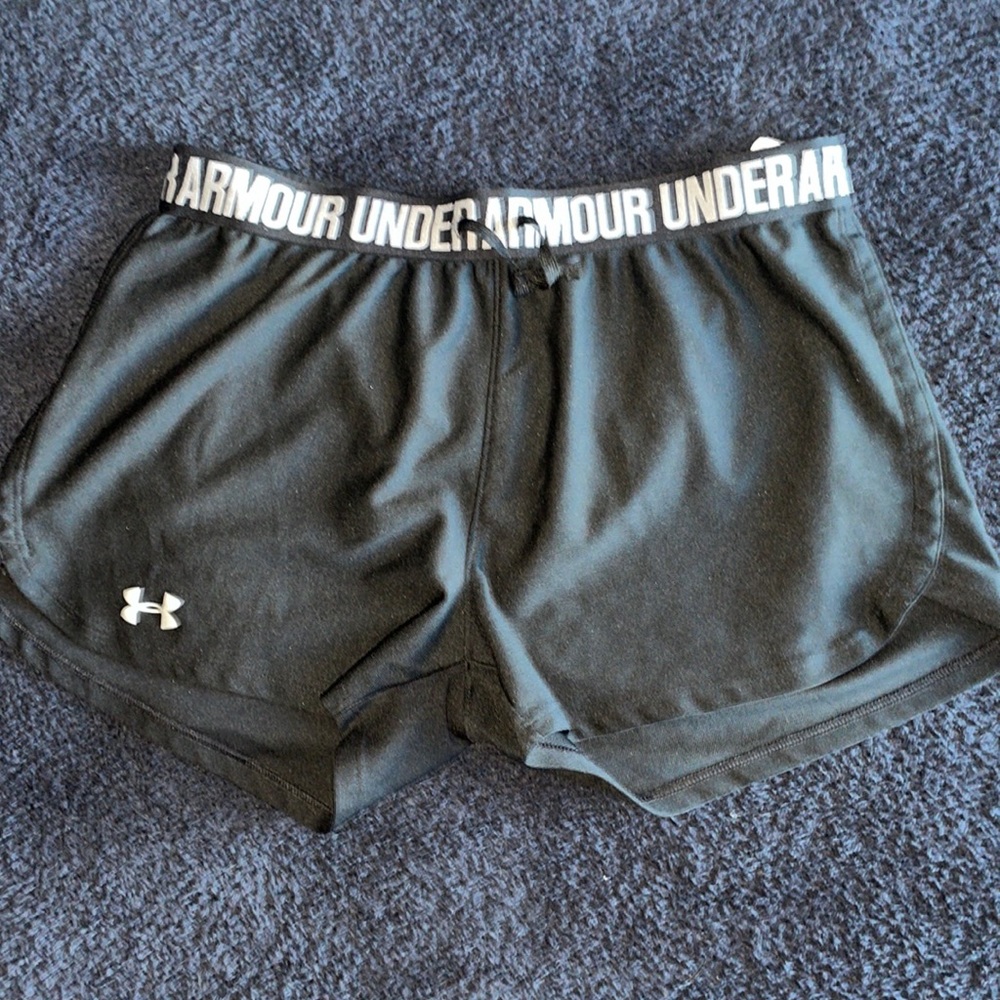 Under Armour Black Athletic Shorts Medium